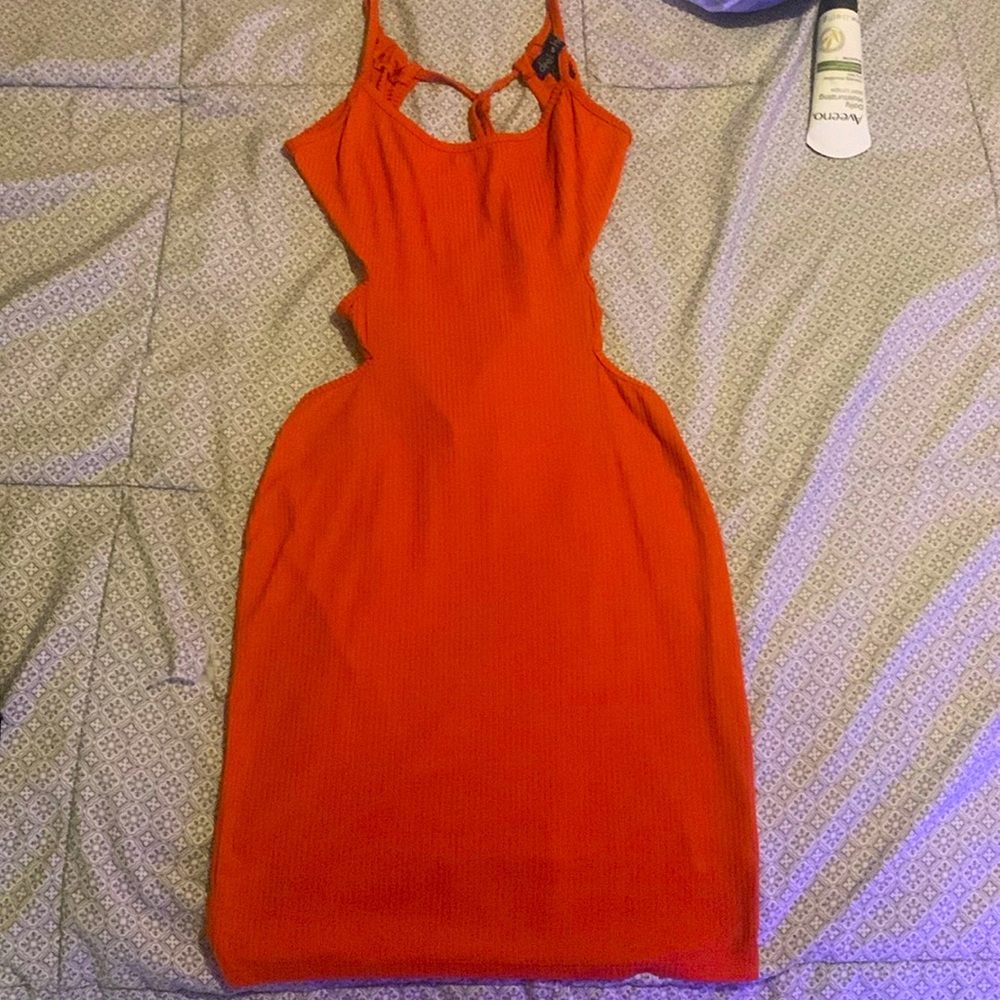Backless short dress